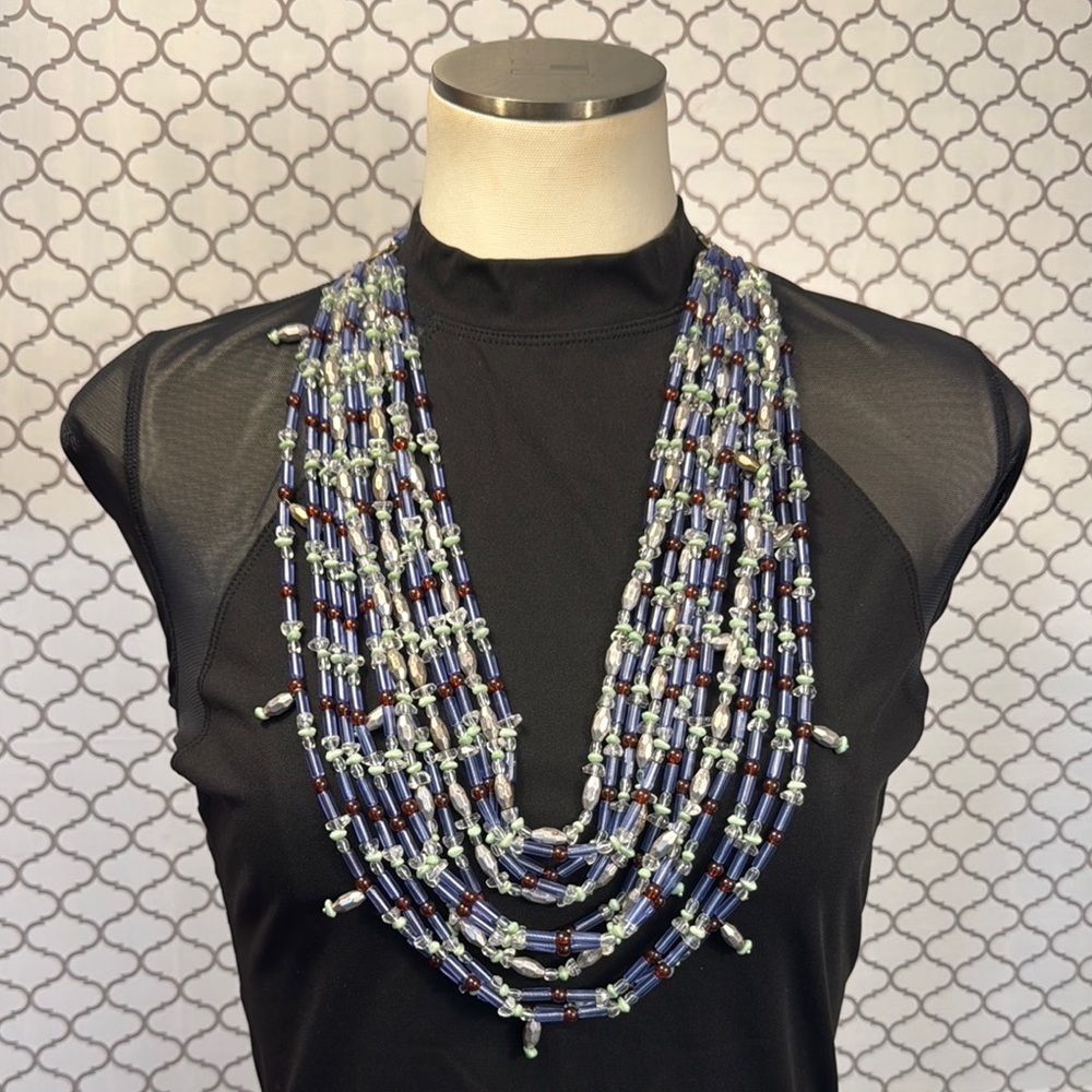 Elegant Multicolor Beaded Necklace
